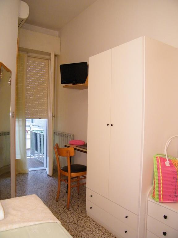 Hotel Nuovo Fiore Cattolica Room photo